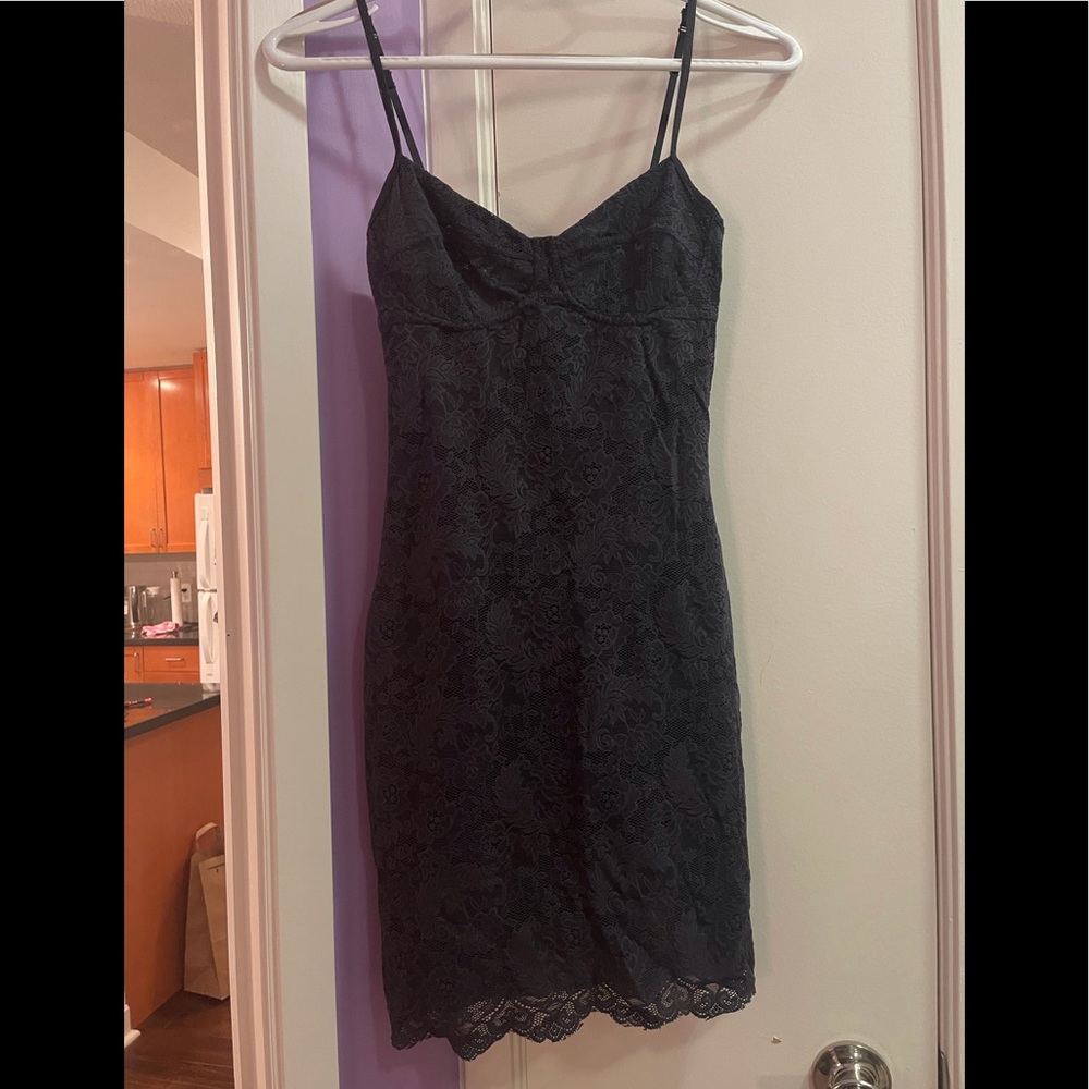 Aritzia: lace sip dress